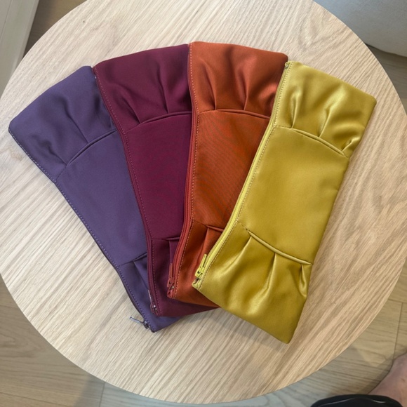 Brontibay Paris - Mustard Yellow Satin Bow Clutch Purse with Zip - Picture 8 of 11